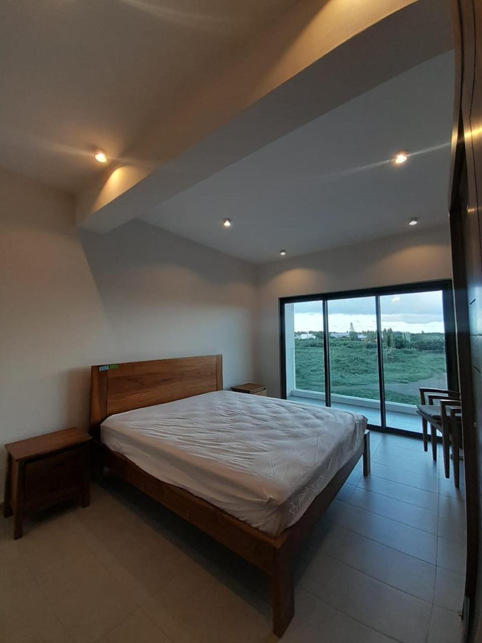 Paille En Queue Apartment Grand Baie Exterior photo